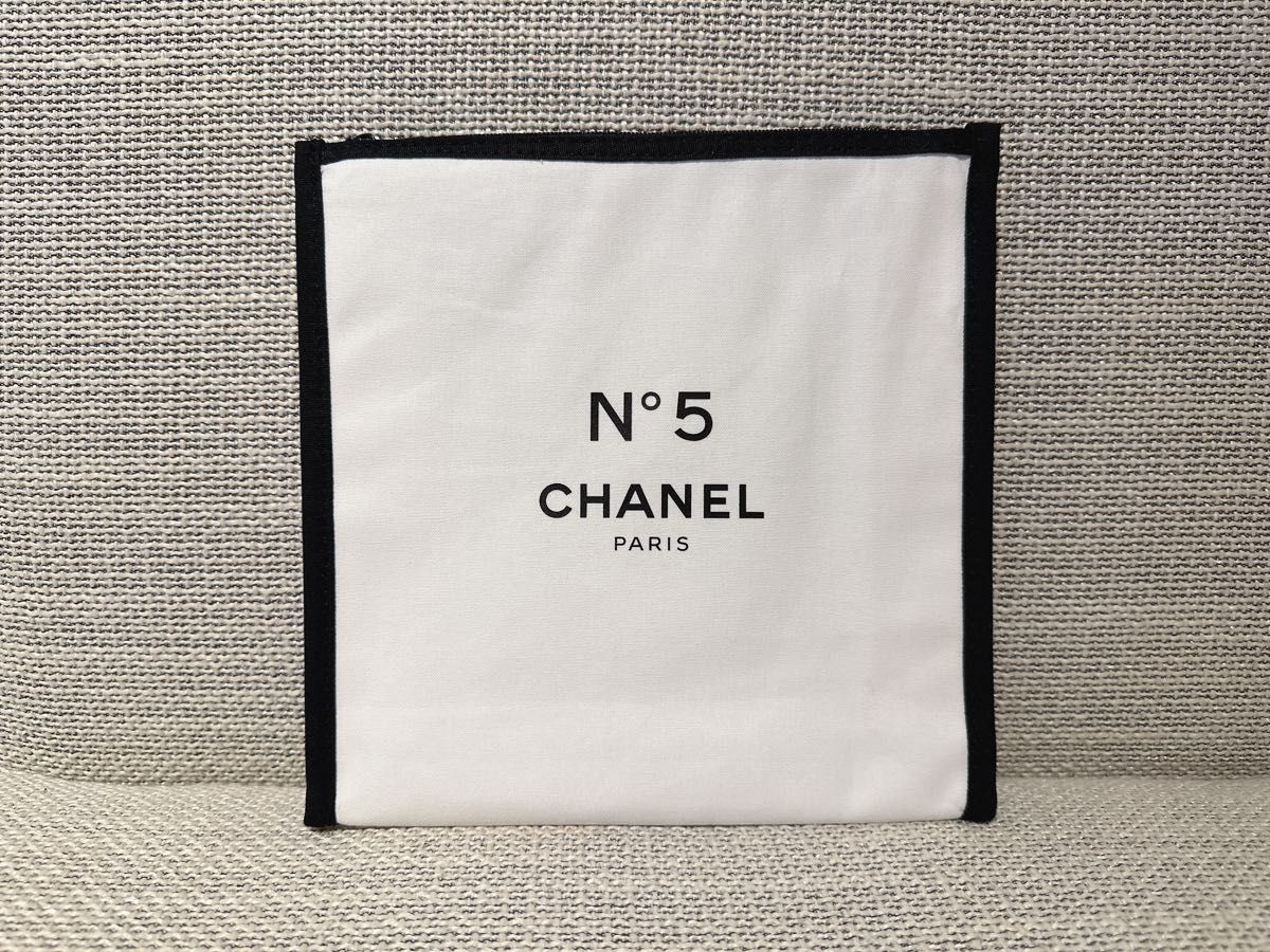 CHANEL シャネル ノベルティギフト ポーチ 正規品 新品未使用 限定品！