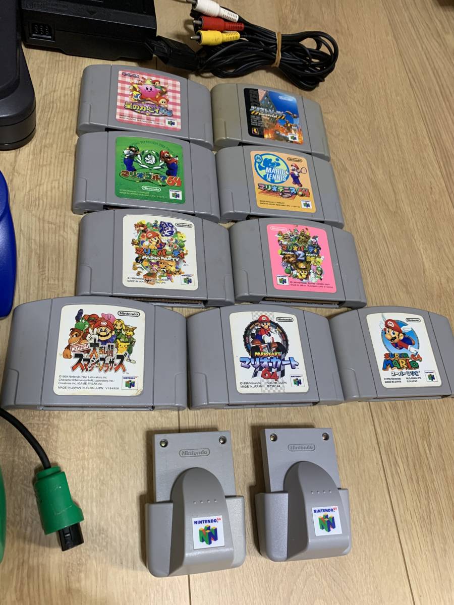 値段が激安 64☆64本体一式4P可4色美品☆動作確認済☆大乱闘スマッシュ 本体、アクセサリー