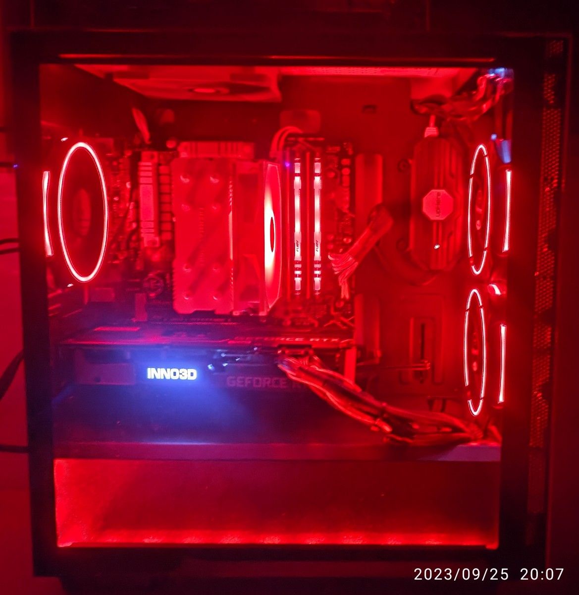 光る 白い ゲーミングPC RYZEN7 3700X RTX3070 32GB 検索用 光る 白い ゲーミングPC RYZEN7 3700X RTX3070 32GB 検索用