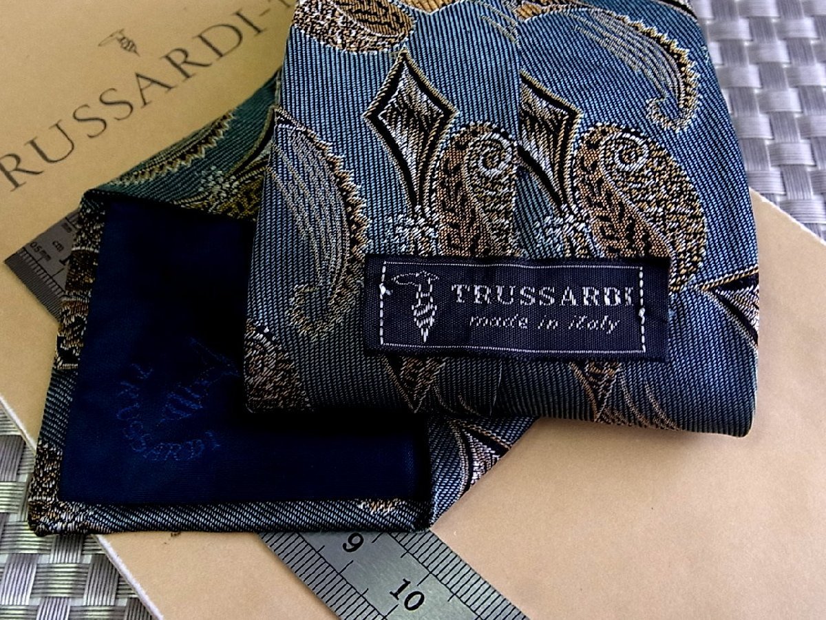 ♪32571D♪状態並品【ペイズリー 柄】トラサルディ【TRUSSARDI】ネクタイ_画像2