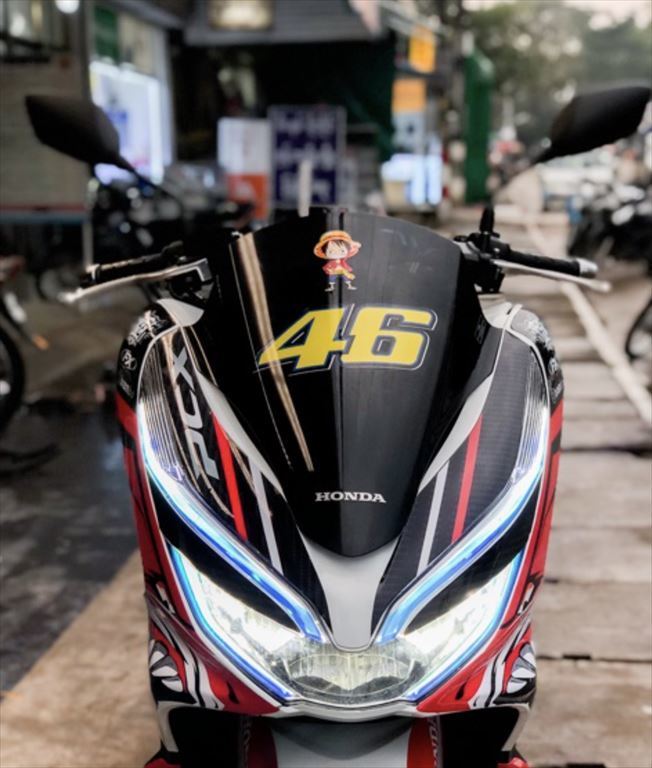 HONDA PCX-2018(JF81 KF30) ヘッドライトステッカー(青) BIKE-2022