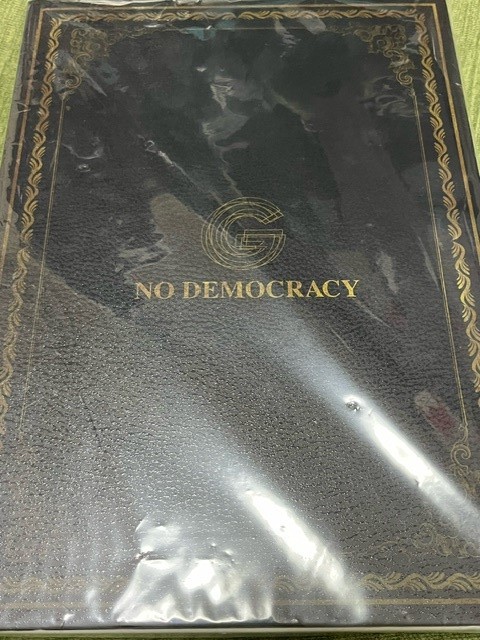 GLAY NO DEMOCRACY G DIRECT限定Special Edition 1CD+3Blu ray+グッズ