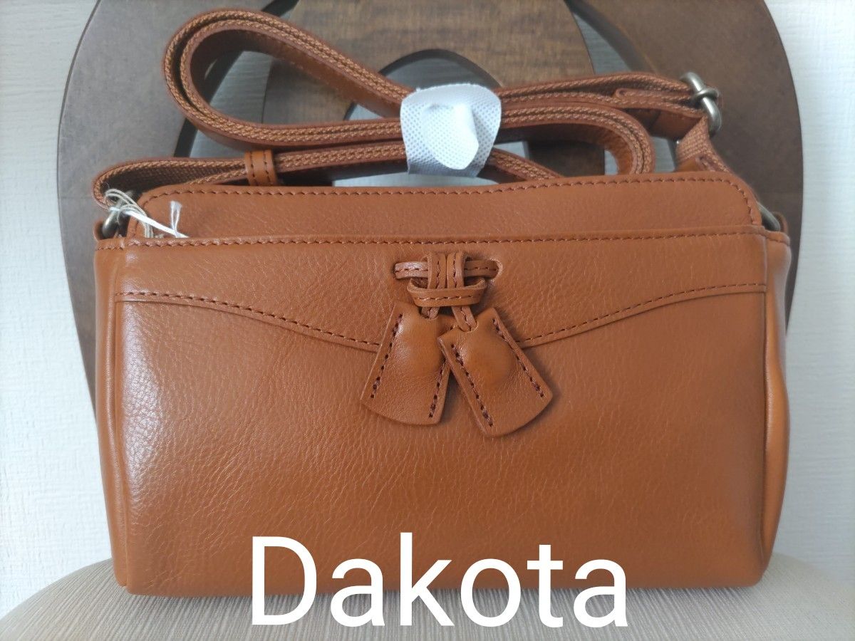 新品未使用品 Dakota ダコタ 牛革 本革 ショルダーバッグ ライトブラウン レザーバッグ