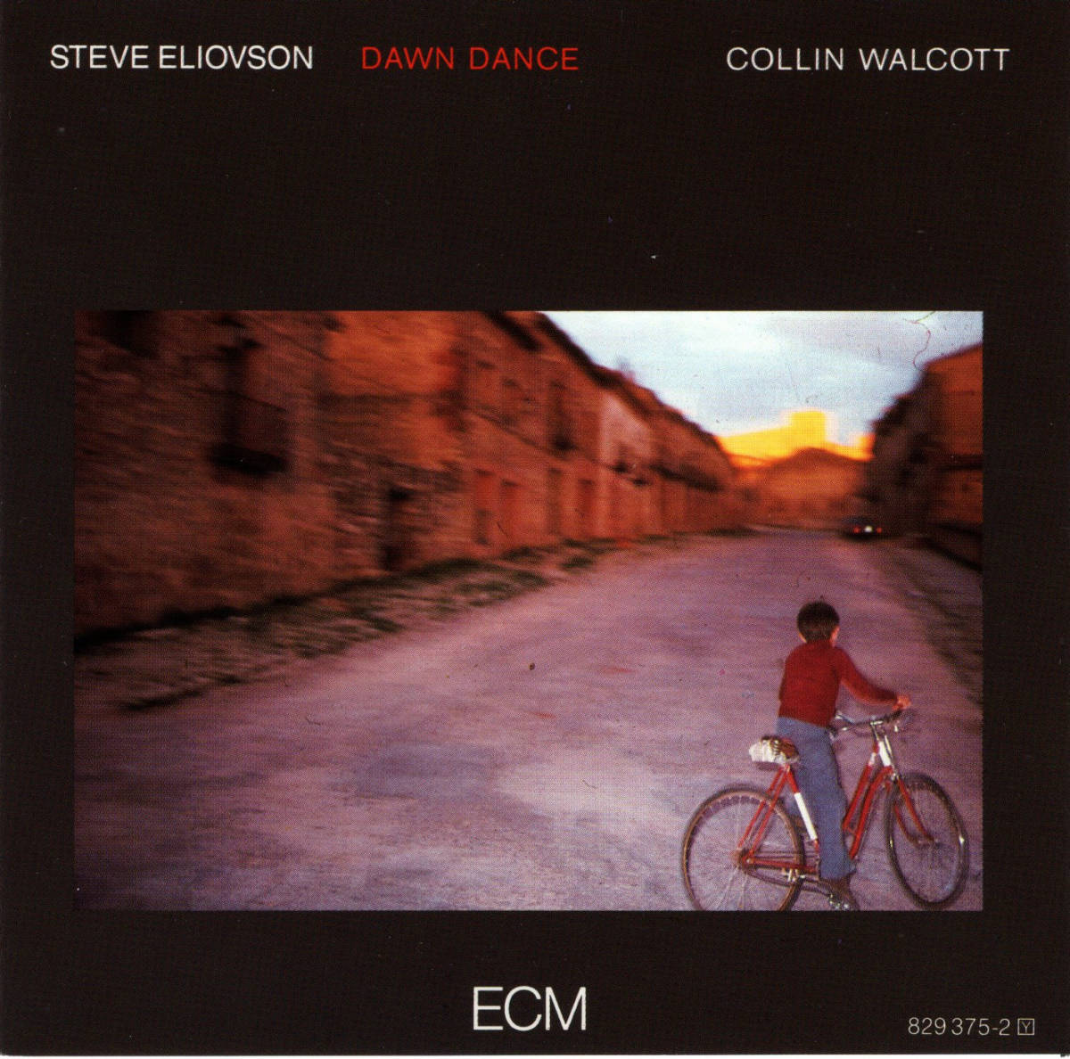 ■【ECM】STEVE ELIOVSON(Gt) with COLLIN WALCOTT(Perc) / Dawn Dance ■_画像1