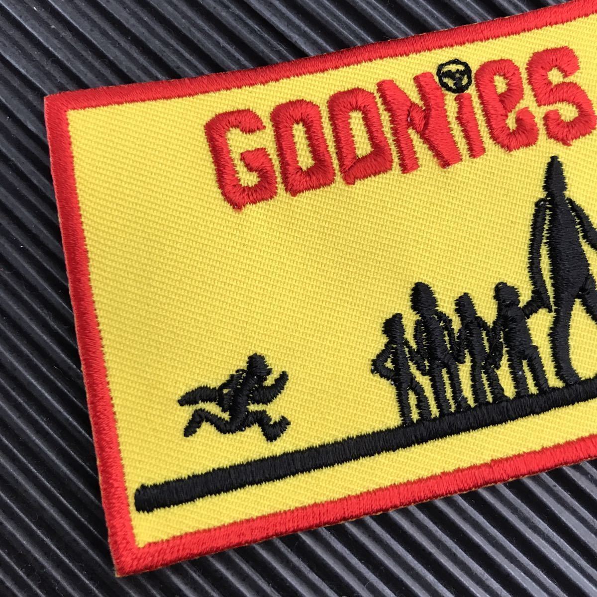 =定形郵便送料無料= グーニーズ GOONIES 90×59mm アイロンワッペン - 映画 80年代 80'S スピルバーグ アドベンチャー sonntagpatches_画像3