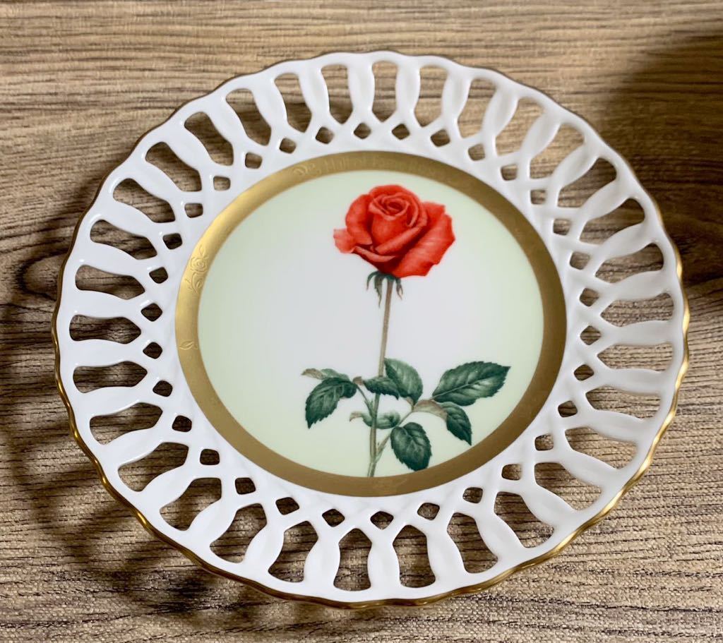 ナルミHall of Fame Rosesバラの殿堂 Rosa`Fragrant Cloud ナルミHall of Fame Rosesバラの殿堂 Rosa`Fragrant Cloud