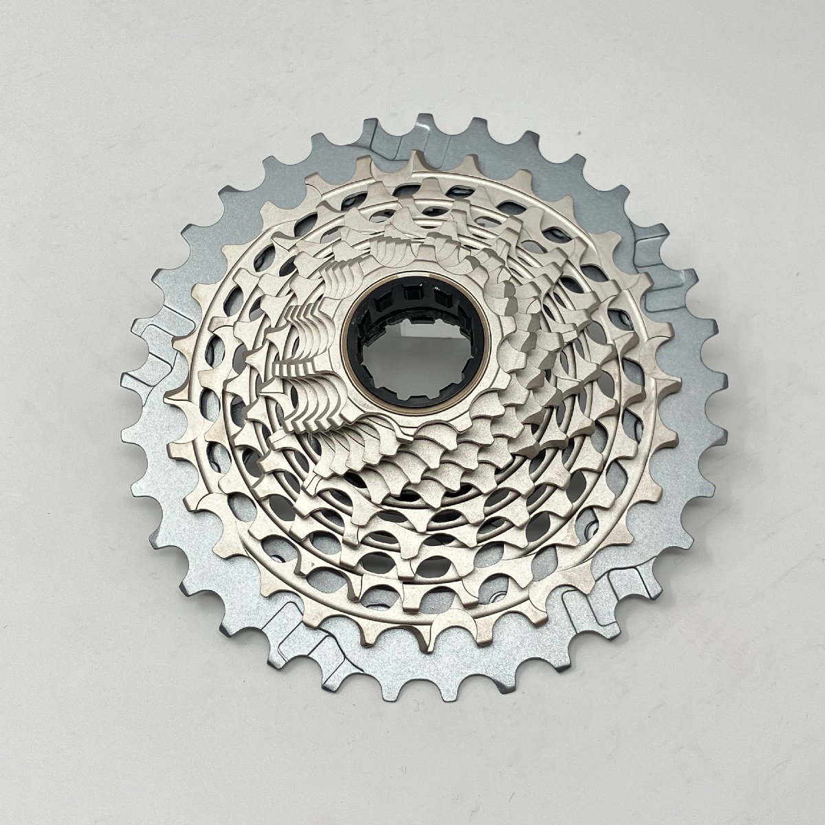 SRAM XG-1290 10-33T カセットスプロケット 00.2418.087.002_画像1