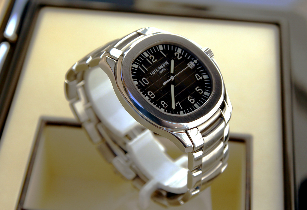 *PATEK-PHILIPPE* Patek Philip AQUANAUT Aquanaut luxury top class wristwatch!! hard-to-find!! rare beautiful goods!!