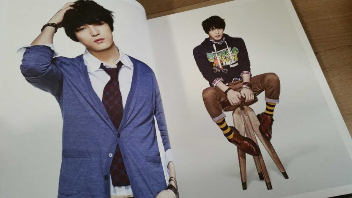 JYJ NII 2011 写真集(NII&JYJ MEMORISE OF 2011) ジェジュン ユチョン ジュンス 貴重 レアグッズ 【ゆうパケット発送 商品詳細 要確認】_画像5