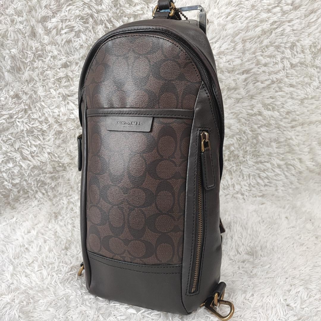 美品 COACH コーチ ボディバック シグネチャー-