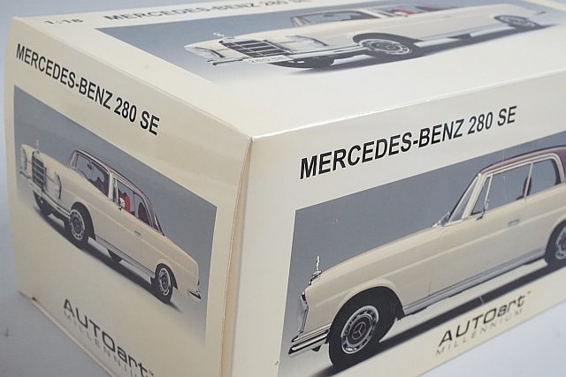 AUTOart オートアート 1/18 Mercedes Benz メルセデスベンツ 280SE