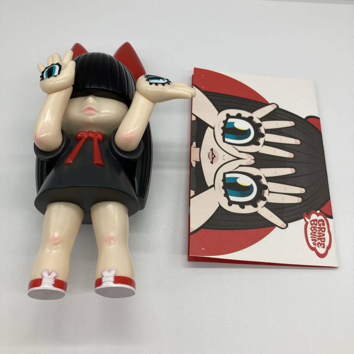 GRAPE BRAIN 手の目少女 にぎるちゃん 1stカラー|その他 GRAPE BRAIN 手の目少女 にぎるちゃん 1stカラー|その他
