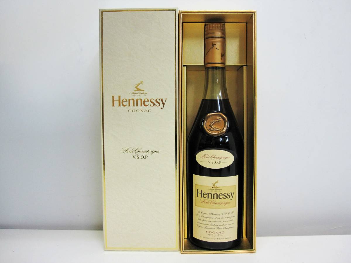 ☆HENNESSY/ヘネシー V.S.O.P スリムボトル COGNAC 700ml 40% 古酒☆ _画像1