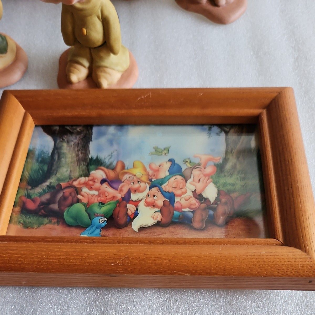 ディズニー　 　白雪姫と七人のこびとの陶器人形