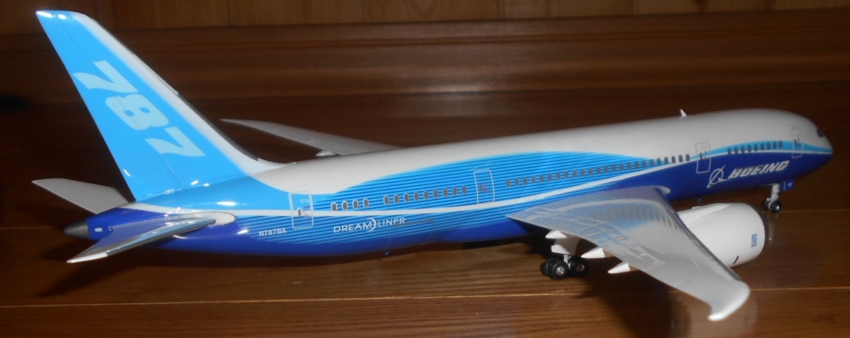 Phoenix 1/200 B787-8 N787BA Dream подкладка demo машина 