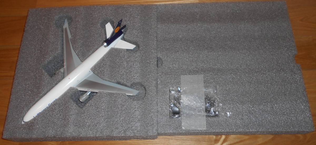 Herpa 1/200rufto handle The cargo MD-11F D-ALCA