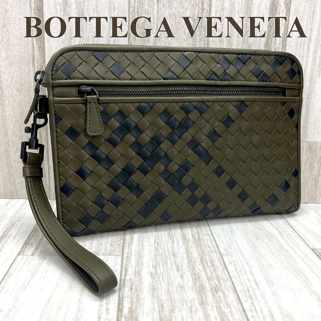 競売 VENETA BOTTEGA ボッテガヴェネタ クラッチバッグ グリーン