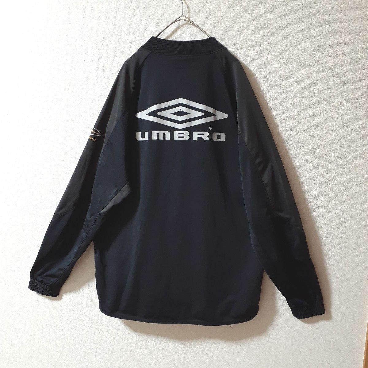00's UMBRO DESCENTE Proトレーニングウェア ゲームシャツ M|PayPayフリマ