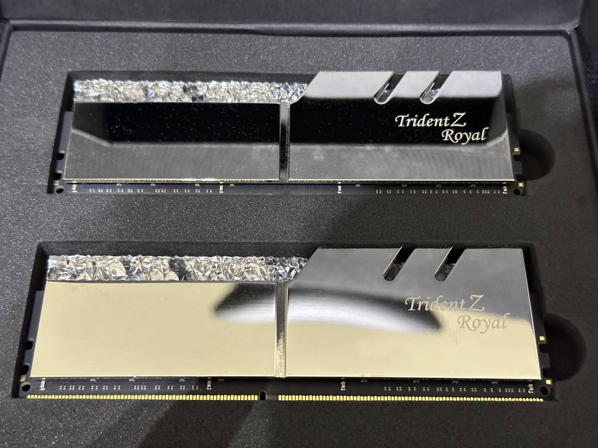 人気 DDR4 【保証書付】G.Skill Trident 32GB【F4-3600C16D-32GTRSC