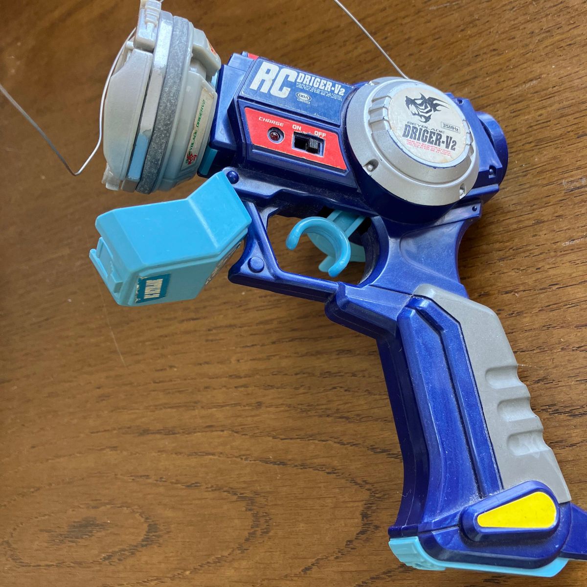 爆転シュートベイブレード ラジコン RC ドライガーV2 【ジャンク 爆転シュートベイブレード ラジコン RC ドライガーV2 【ジャンク