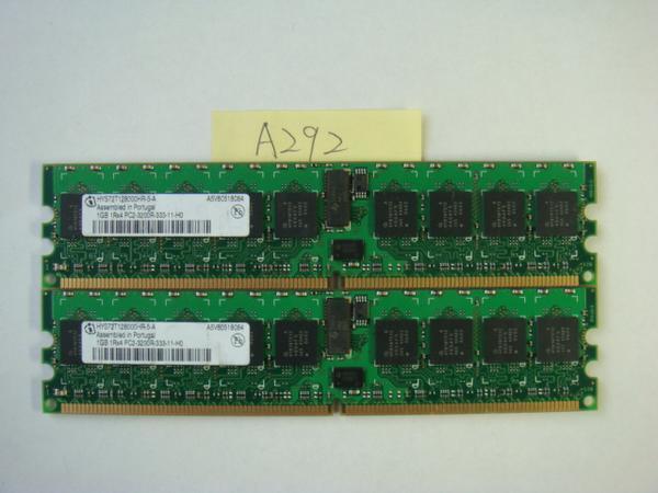 ノーブランド メモリー/DDR2/1GB(2枚合計2G)/PC2-3200R/ECC あり_毎回同じ写真を使っています。