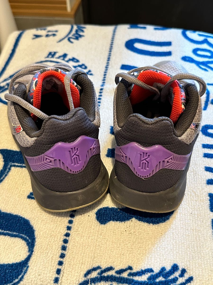 NIKE KYRIE FLYTRAP IIGS/ナイキ カイリーフライトラップⅡGS NIKE KYRIE FLYTRAP IIGS/ナイキ カイリーフライトラップⅡGS