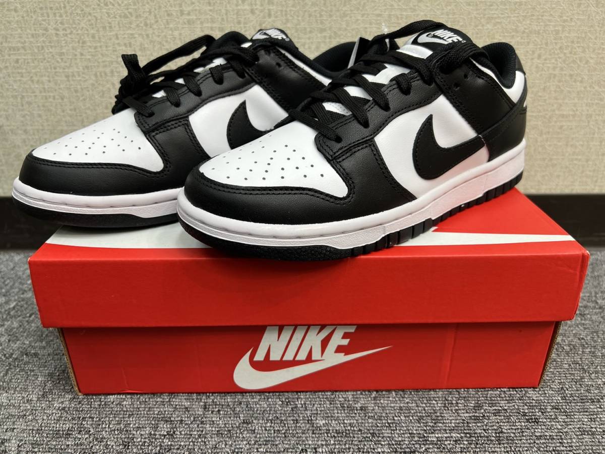 DK-18566YB】☆未使用☆ WMNS NIKE DUNK LOW BLACK WHITE wmns 24cm