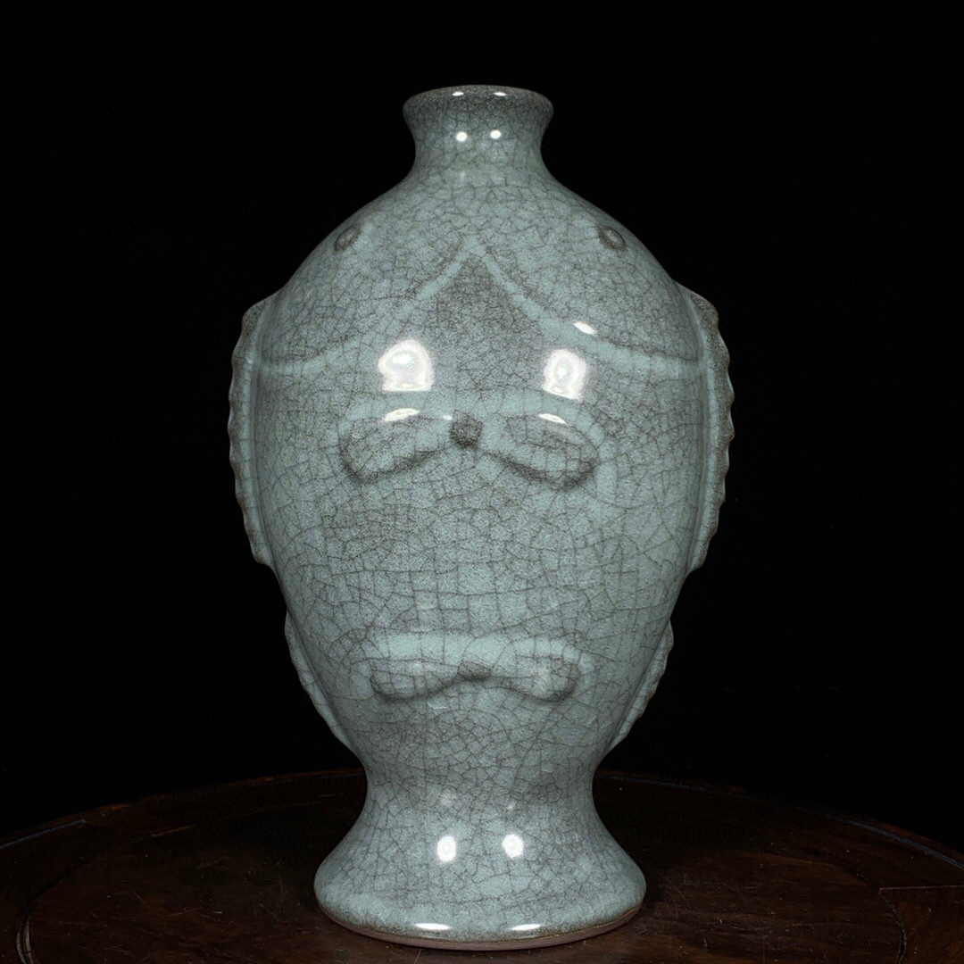【古寶奇蔵】宋・古陶瓷品・官窯・雙魚瓶・置物・賞物・中国時代美術のサムネイル