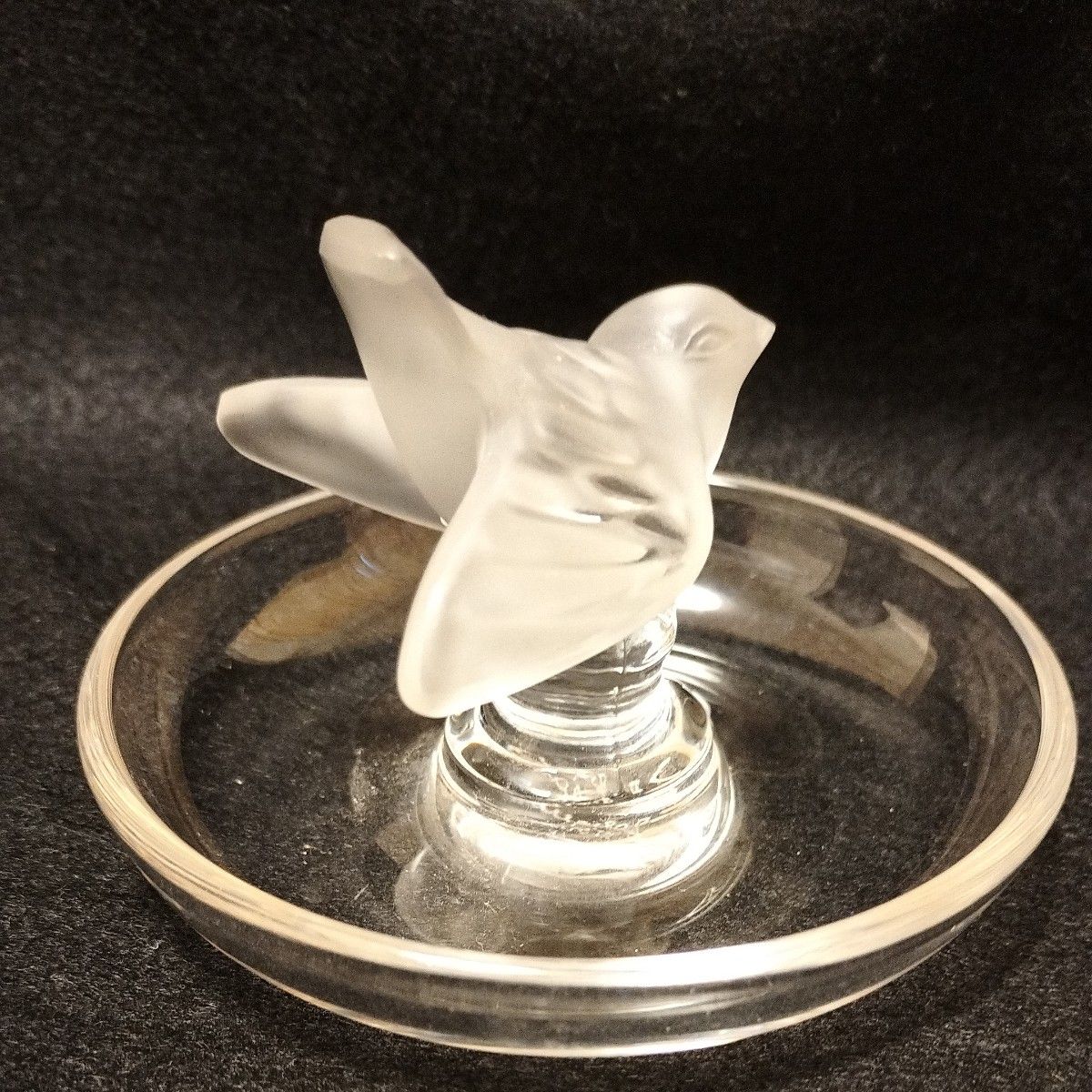 LALIQUE ラリック ガラストレイ|Yahoo!フリマ(旧PayPayフリマ) LALIQUE ラリック ガラストレイ|Yahoo!フリマ(旧PayPayフリマ)