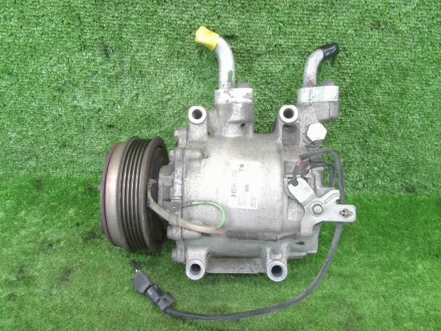 フリード DBA-GB3 エアコンコンプレッサー G Lパッケージ 7人 L15A NH737M 38810-RK8-006