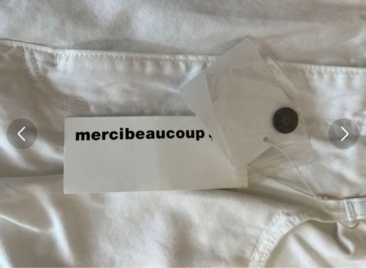 mercibeaucoup,  新品 タグ付き デニム　ジーンズ　１M白 カーゴパンツ ワークパンツ