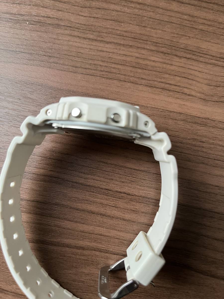 100%の保証 AKM CASIO DW-5600 G-SHOCK カシオ 迷彩 ホワイト