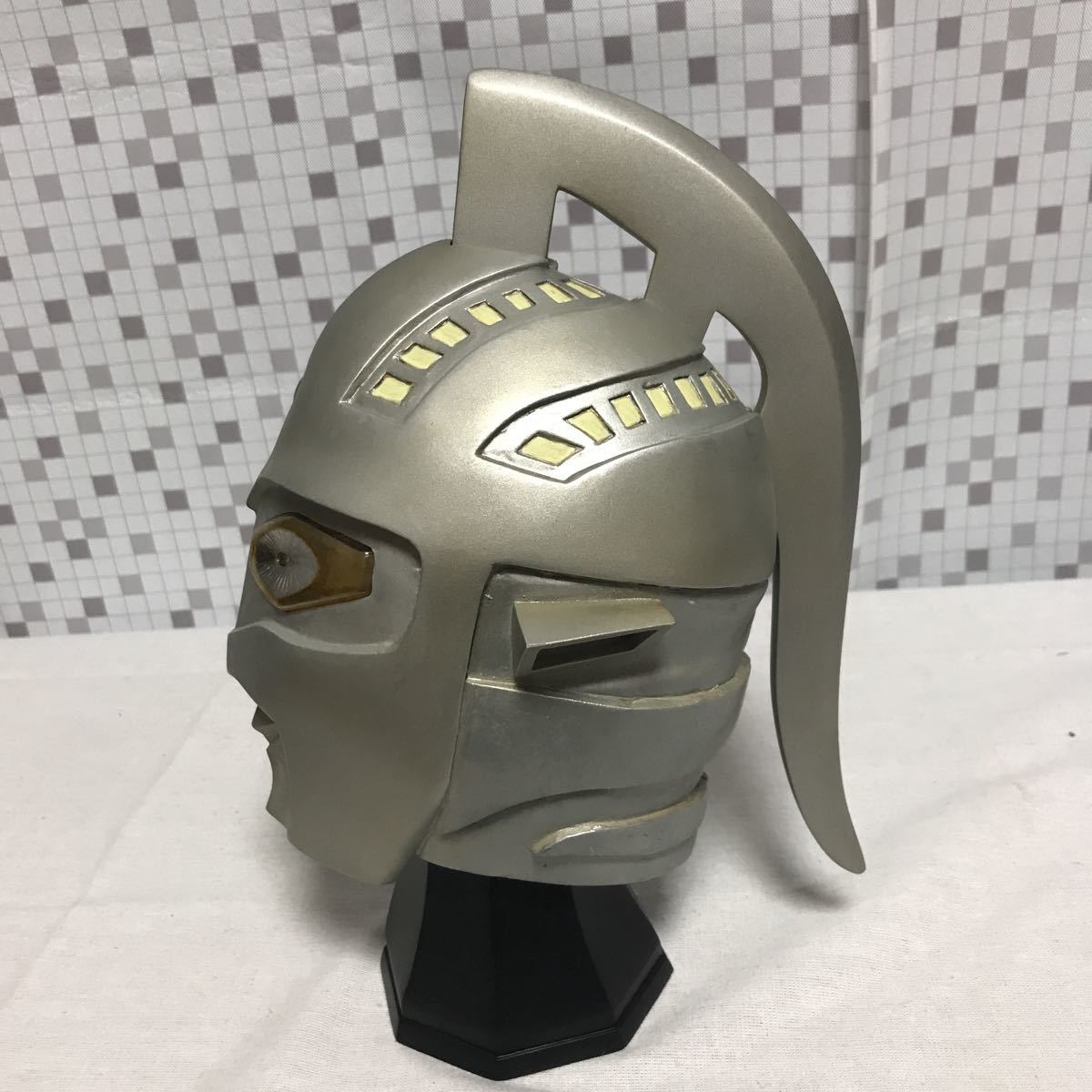 iqgho メディコムトイ 円谷アルティメットコレクション ウルトラマン ウルトラセブン 1/2スケールマスク_画像6