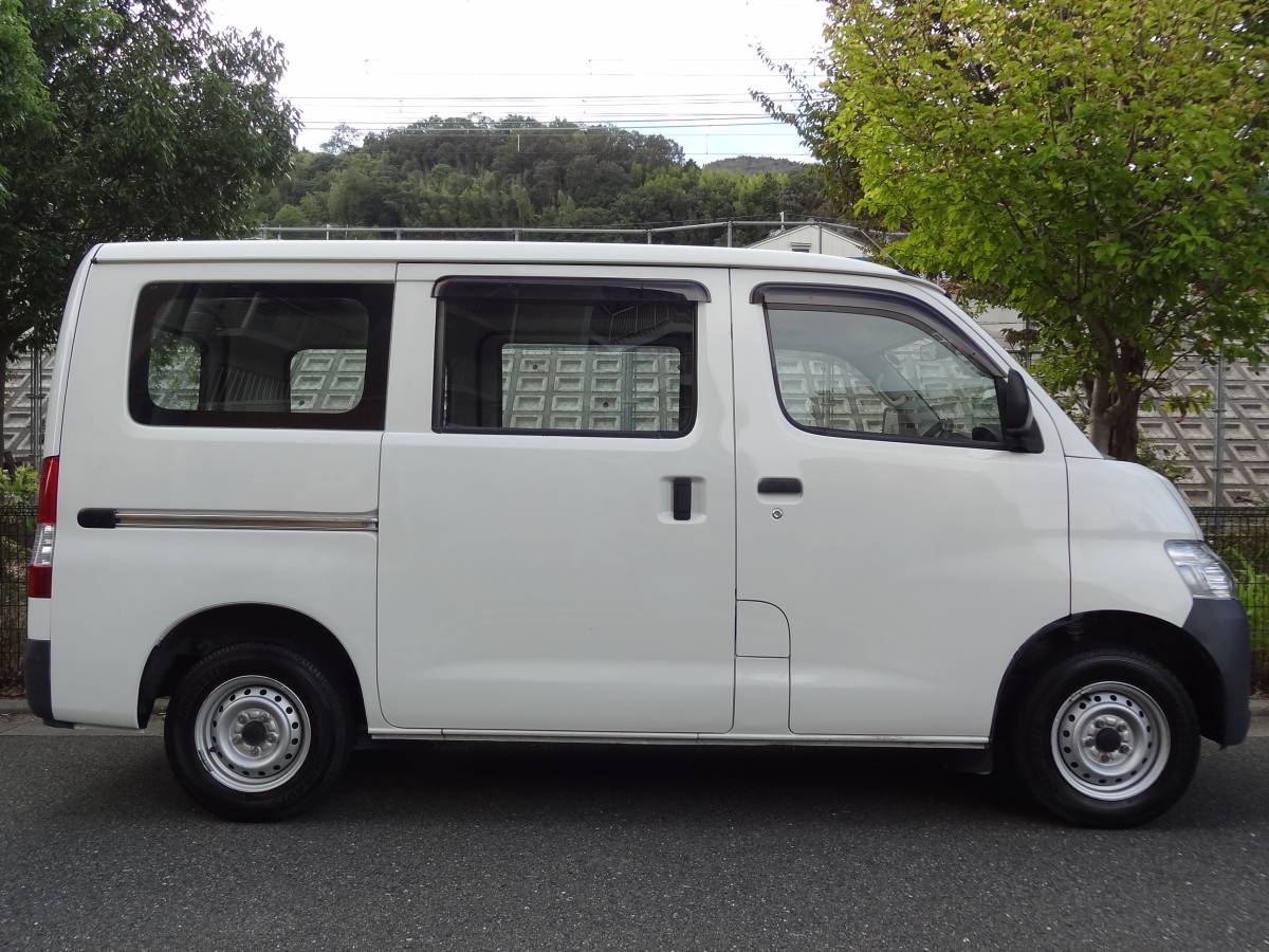 *21 year Lite Ace van DX/ real running 6.5 ten thousand kilo / nationwide land sending arrangement, registration agency possibility / check record list / air conditioner / power steering / with pretest *