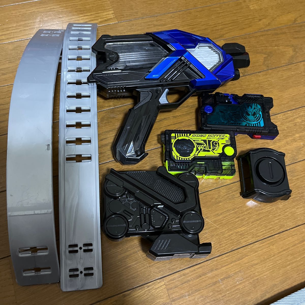 DXエイムズショットライザー 仮面ライダーゼロワン|Yahoo DXエイムズショットライザー 仮面ライダーゼロワン|Yahoo
