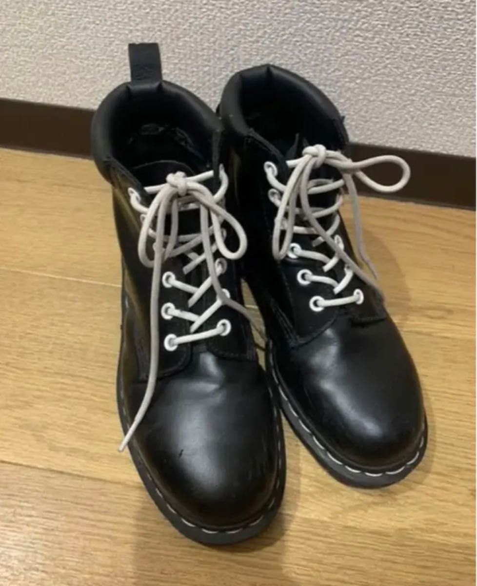 ドクターマーチン Dr.Martens 8ホール