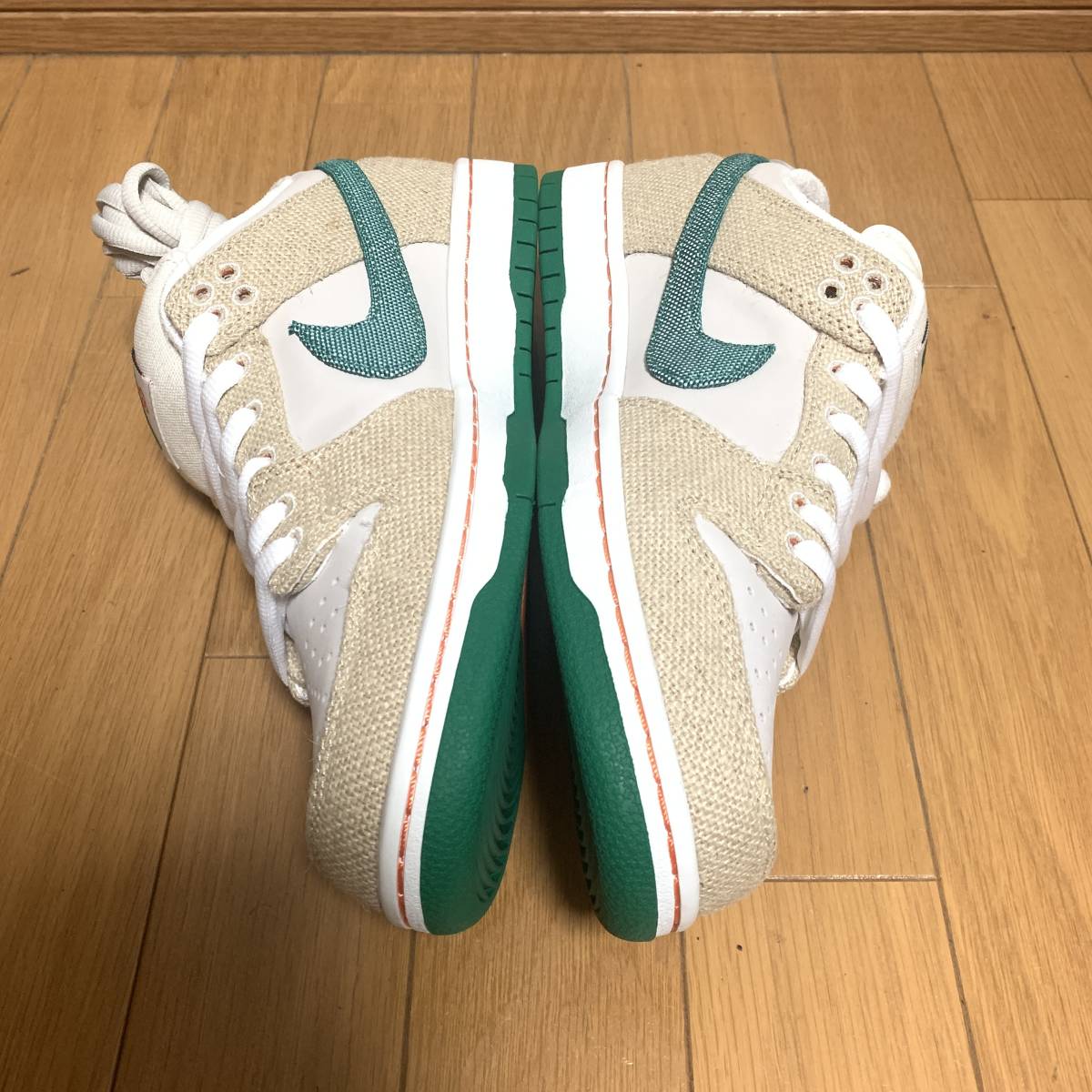 Jarritos × Nike SB Dunk Low Phantom and Malachite ハリトス
