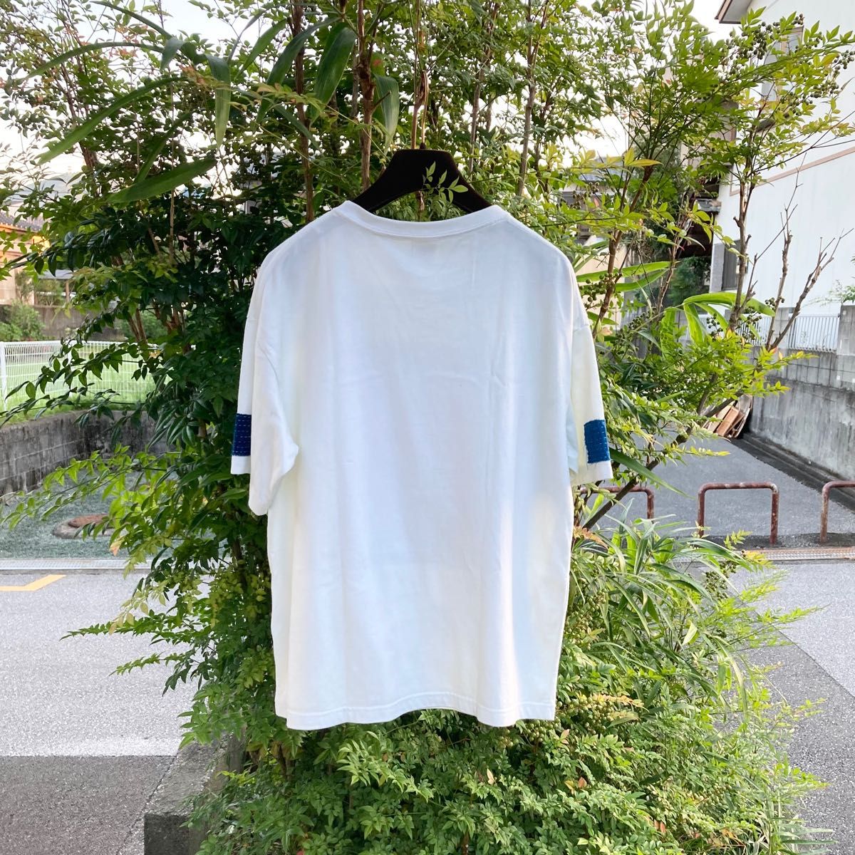 2096 襤褸　tシャツ 古布　リメイク　藍染　藍染め　パッチワーク　刺し子　ヴィンテージ　オリジナル　再構築