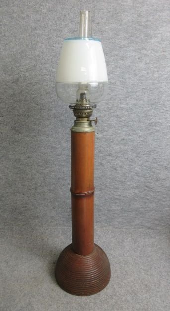 アンティーク 置きランプ [B32972] 高さ76cm 台の直径17cm 青白 透明 ホヤ 竹筒 オイル ランプ 照明