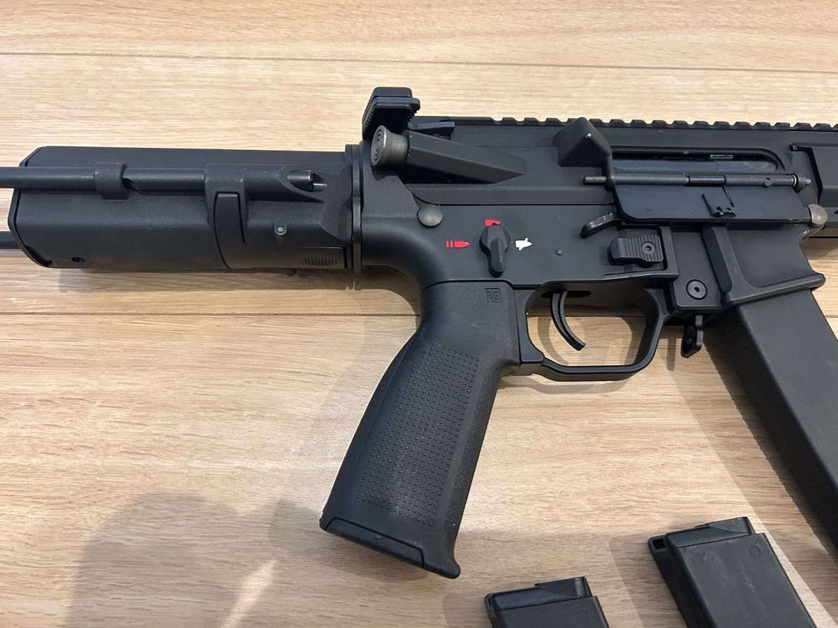 KSC QRF mod 1 TEG 電動ガン スペアマガジン付き|Yahoo!フリマ KSC QRF mod 1 TEG 電動ガン スペアマガジン付き|Yahoo!フリマ