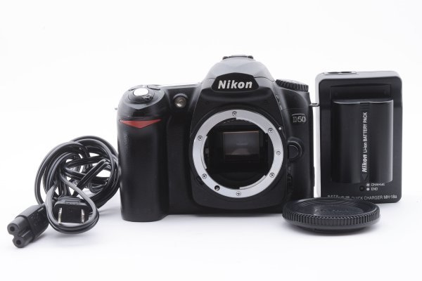 激安先着 ☆美品☆ Nikon ニコン D50 ボディ #12682 ニコン