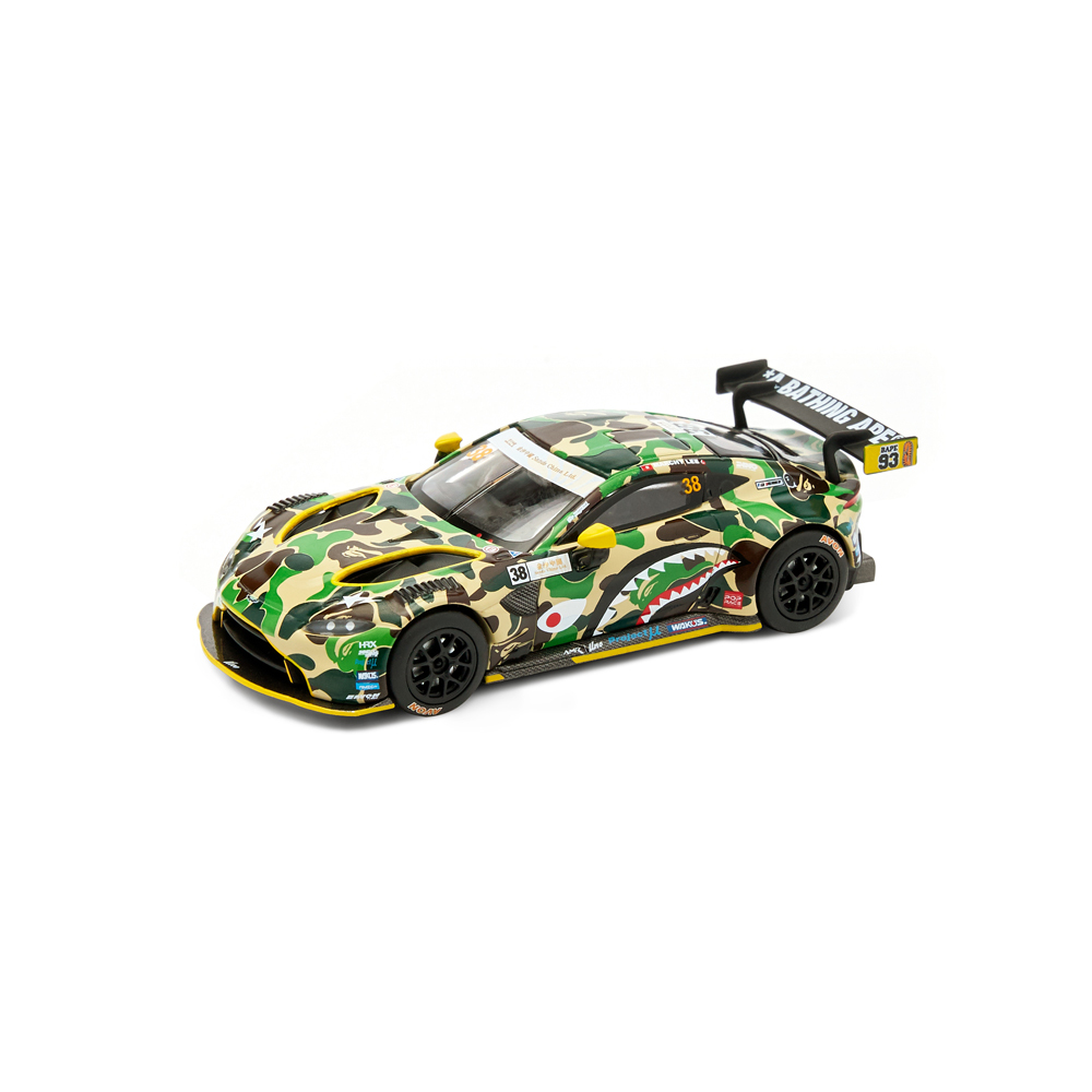 POP RACE 1/64 BAPE (R) X アストンマーティン GT3 2021 マカオグランプリ グリーン ASTON MARTIN GT3 1/64 MODEL CAR - GREEN