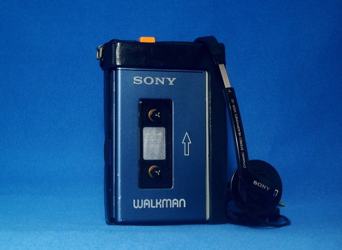 売れ筋がひ新作！ / 初代WALKMAN ☆ SONY ウォークマン 動作良好