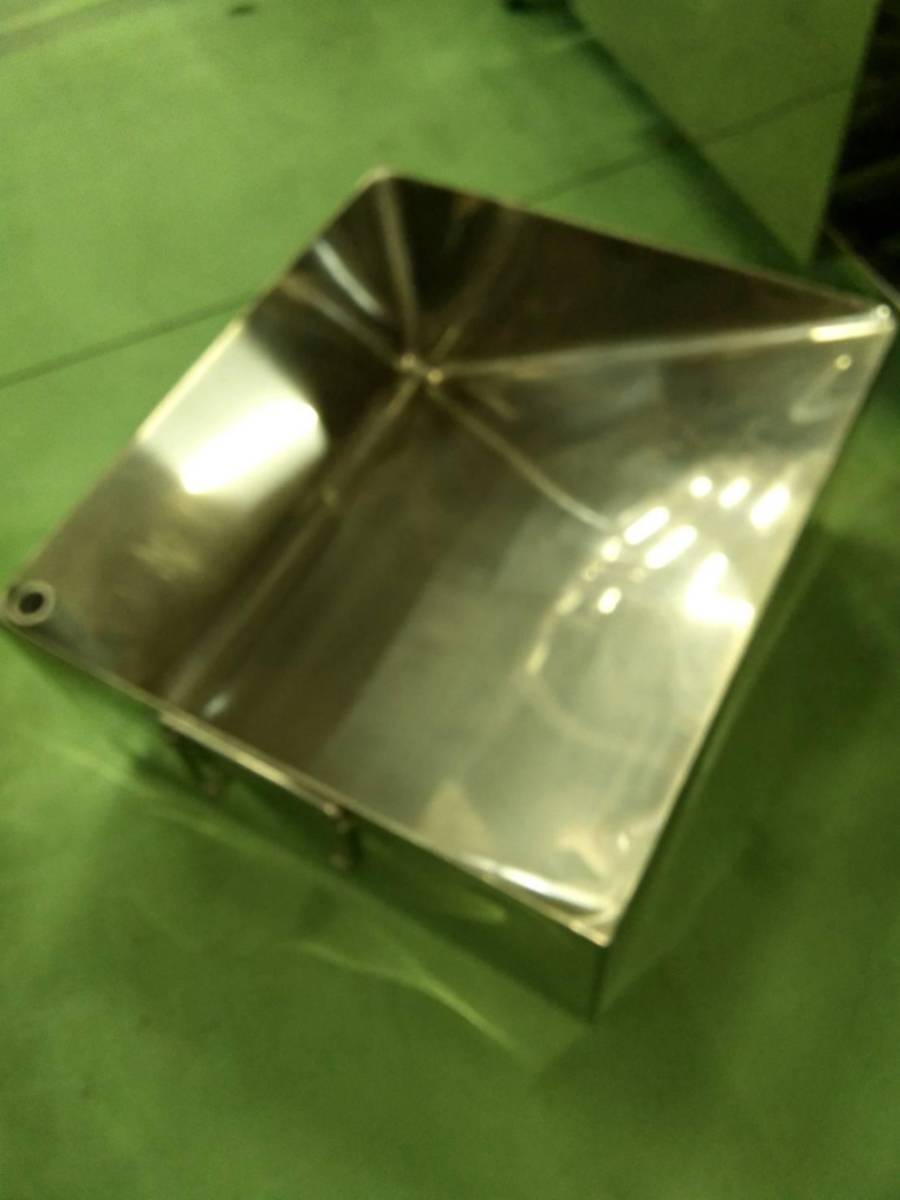 中古品 粉入れ 570×510×310 粉もの 保管 保存 業務用 店舗用品 中古品 粉入れ 570×510×310 粉もの 保管 保存 業務用 店舗用品