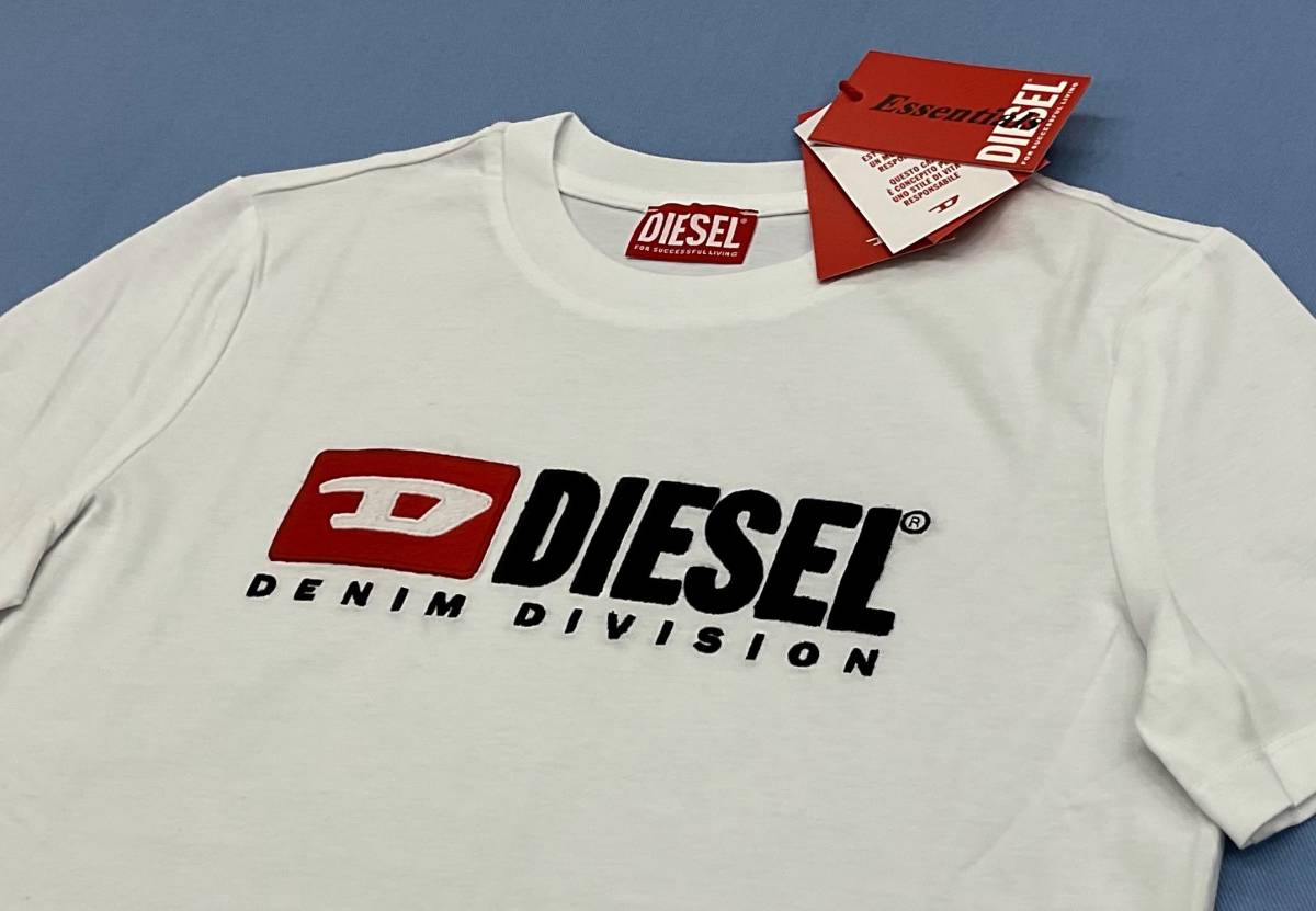 ディーゼル　レディース　Tシャツ 20B23　Sサイズ　ホワイト　新品 タグ付　ギフトにも　DIESEL　T-REG-DIV　A05033 0GRAI　リバイバル_フェルト素材と刺繍のコンビネーション
