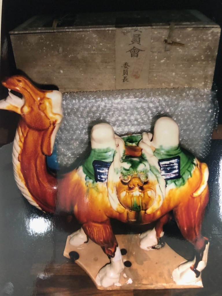 中国美術 唐物 古玩 唐三彩 駱駝 ラクダ 置物　高39cm 横30cm 幅15cm B000