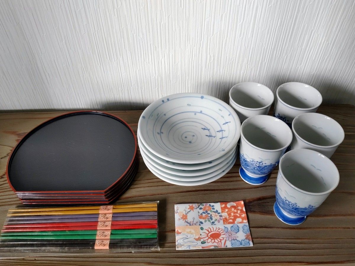 昭和レトロ 有田焼 清秀 蛍焼き ホタル遊び 5客揃 やすらぎ膳 昭和レトロ 有田焼 清秀 蛍焼き ホタル遊び 5客揃 やすらぎ膳