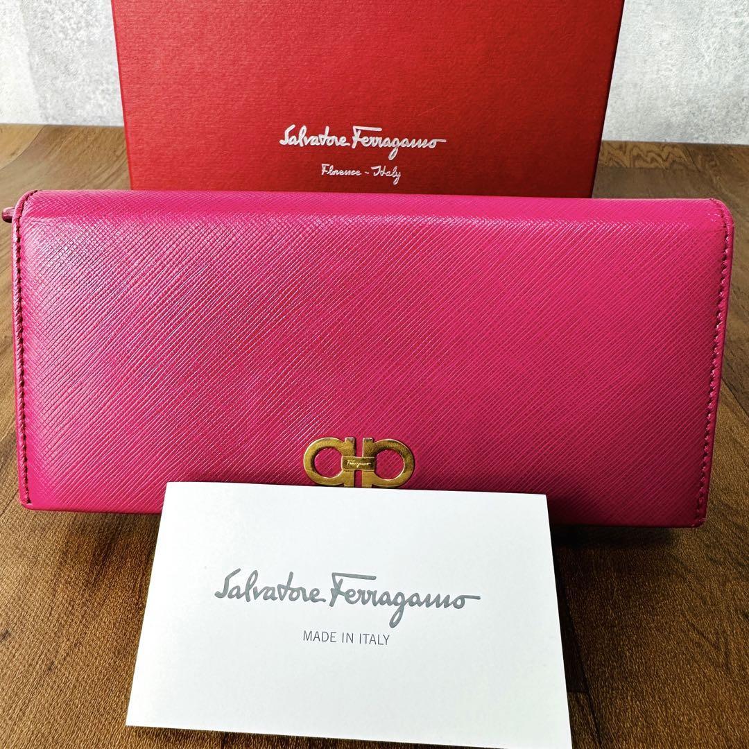 １円～【美品】フェラガモ 2つ折り 長財布 ダブルガンチーニ ピンク　Ferragamo イタリア　ロゴ刻印 Italy ウォレット Wallet IY-22C820_画像1