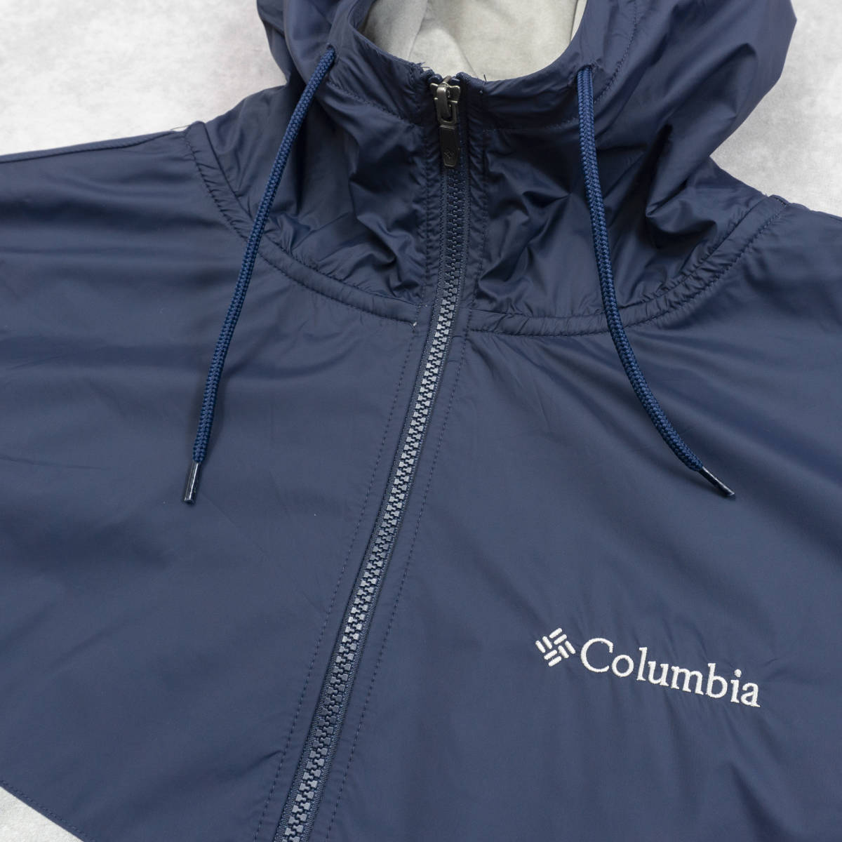 Columbia ナイロン切替ジャケット Lサイズ グレー/ネイビー OMNI-WIND コロンビア メンズ 管理955の画像4