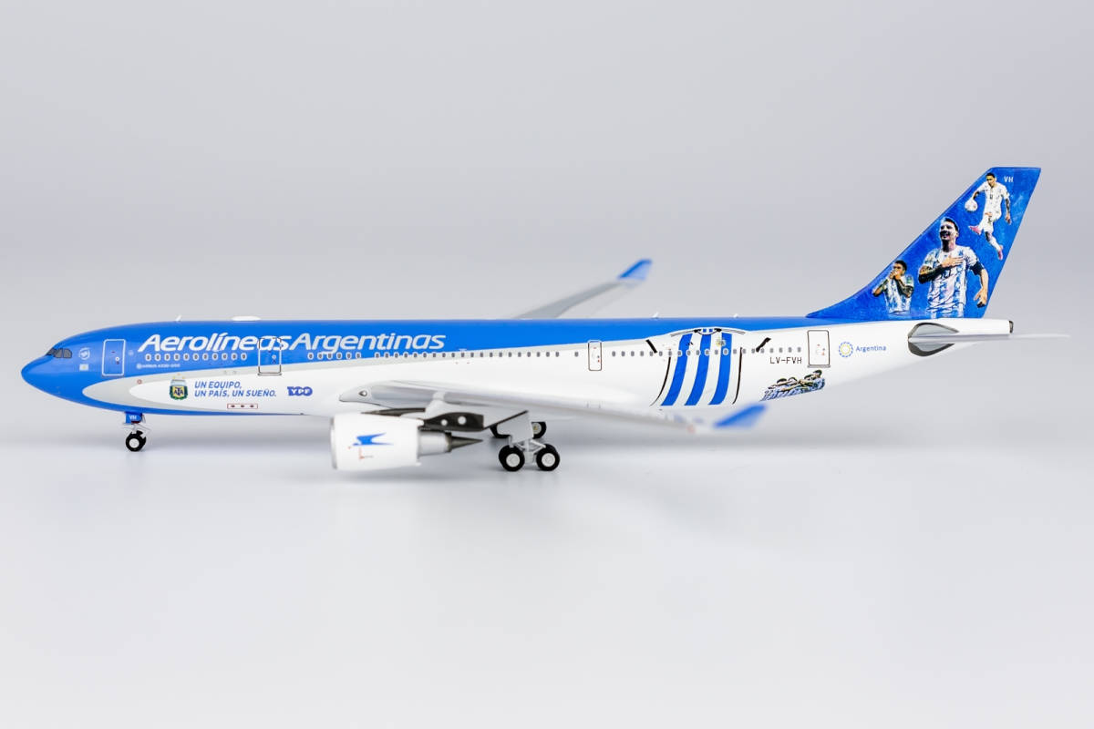 NGmodel アルゼンチン航空 A330-200 LV-FVH 1/400_画像1